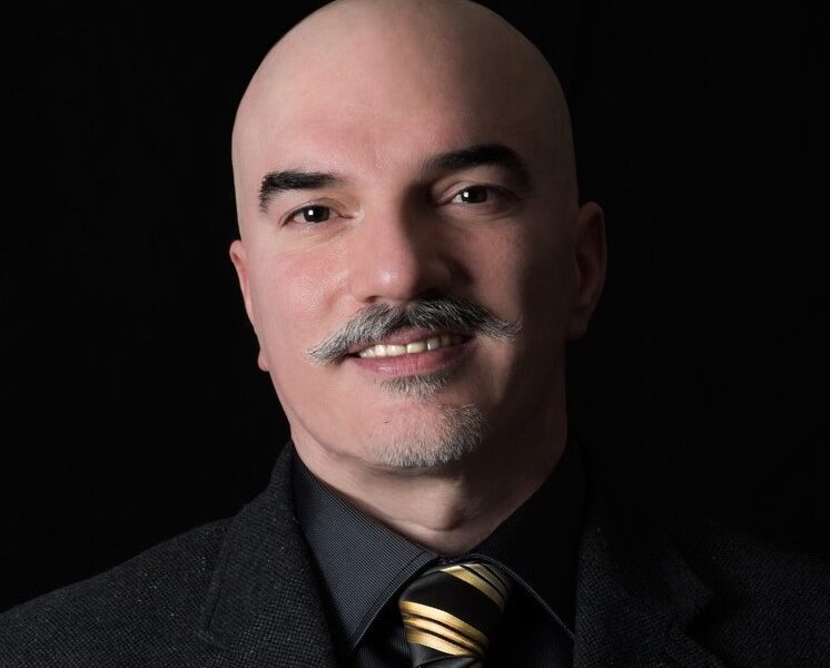 Babak Shadgan