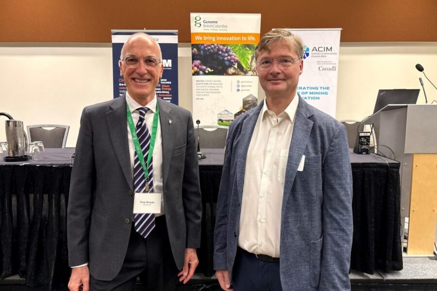 Tony Brooks and John Steen